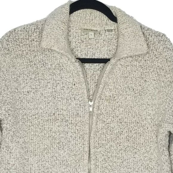 Ann Taylor Sweaters - Vintage Ann Taylor Wool Sweater Sz S Tan Oatmeal H